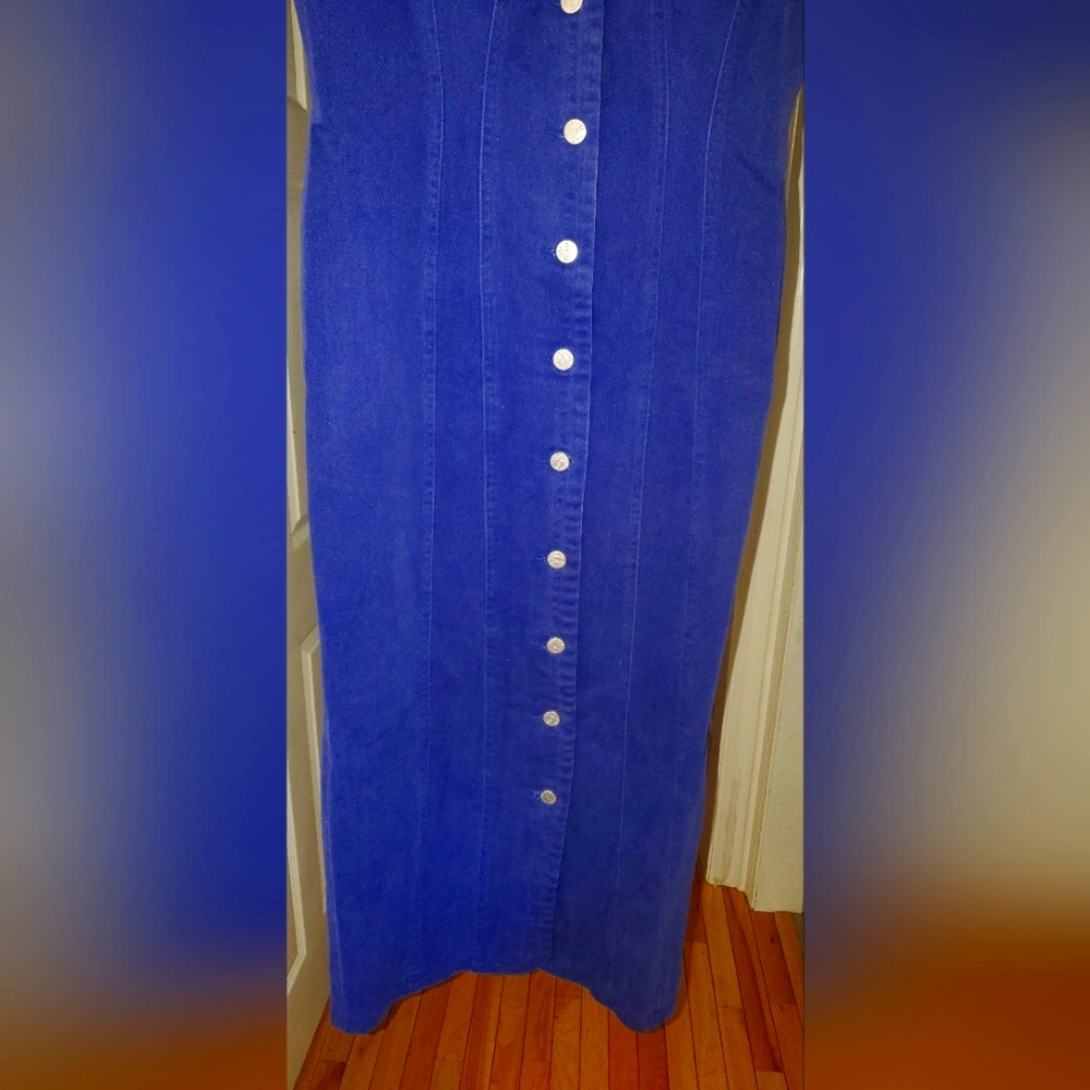 90’s Sleeveless Denim Dress - Picture 2 of 5
